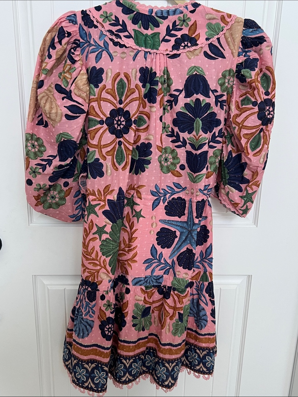 FARM Rio Pink Seashell & Floral Print Mini Dress Size Large - Picture 6 of 10
